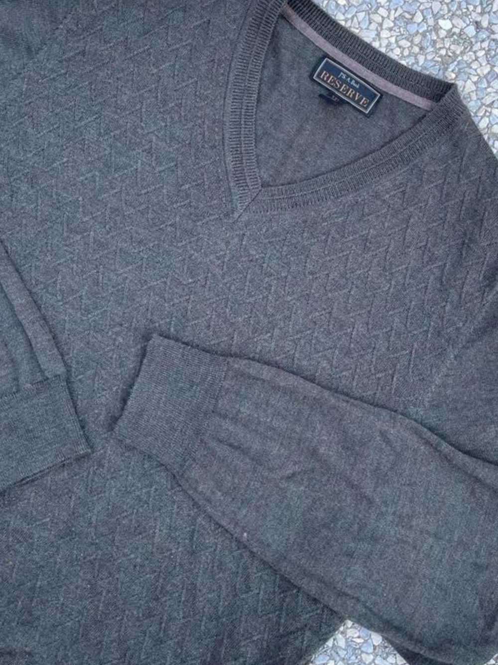 Jos A Bank Reserve Men's V-Neck Merino Wool Blend Knit Sweater - Dark Green